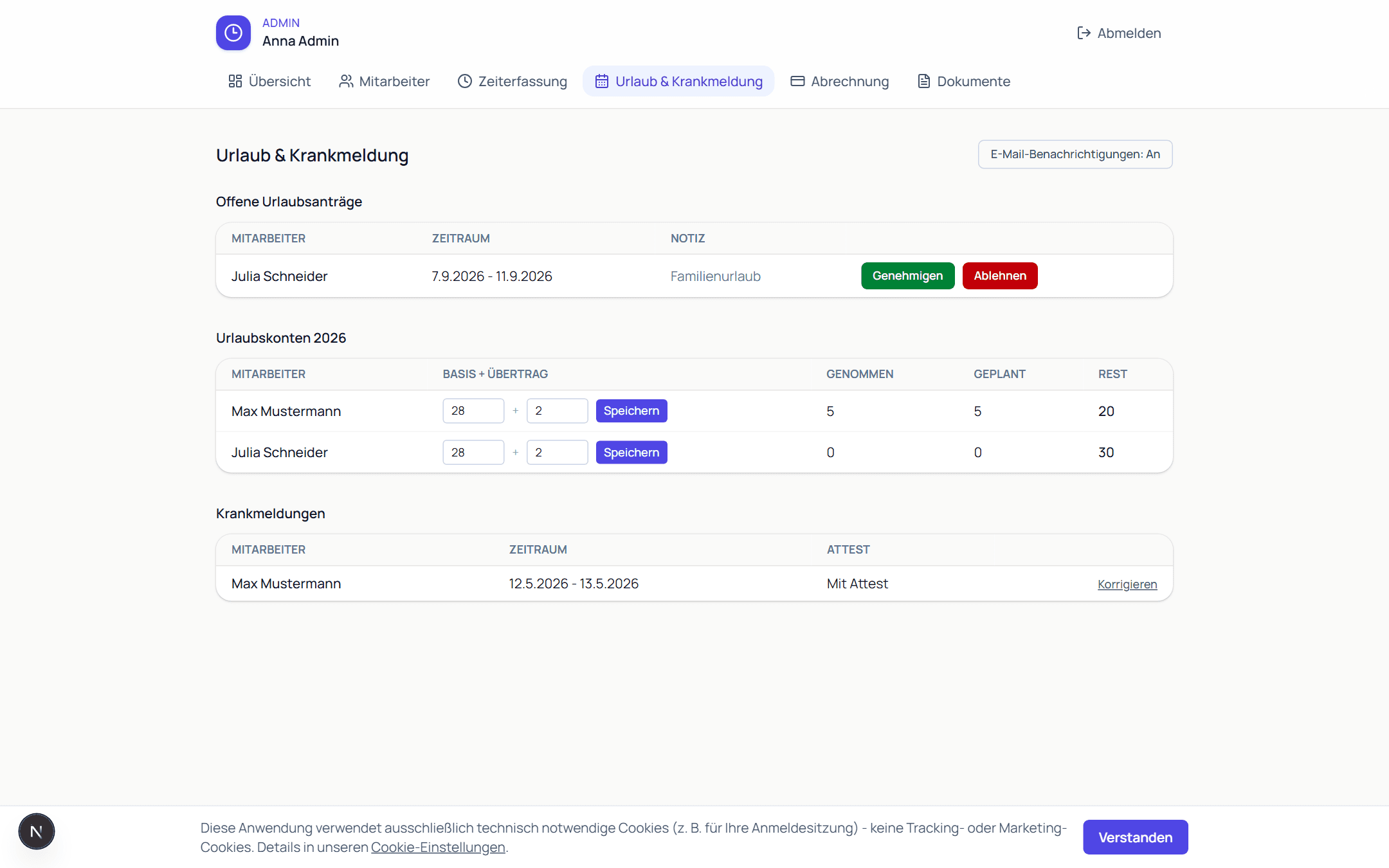 Admin-Ansicht mit offenem Urlaubsantrag, Genehmigen/Ablehnen-Buttons und Urlaubskonten